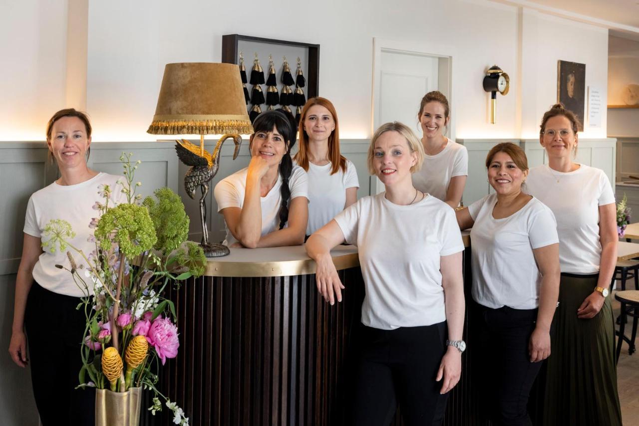 Отель Boutiquehotel Petuh 4*
